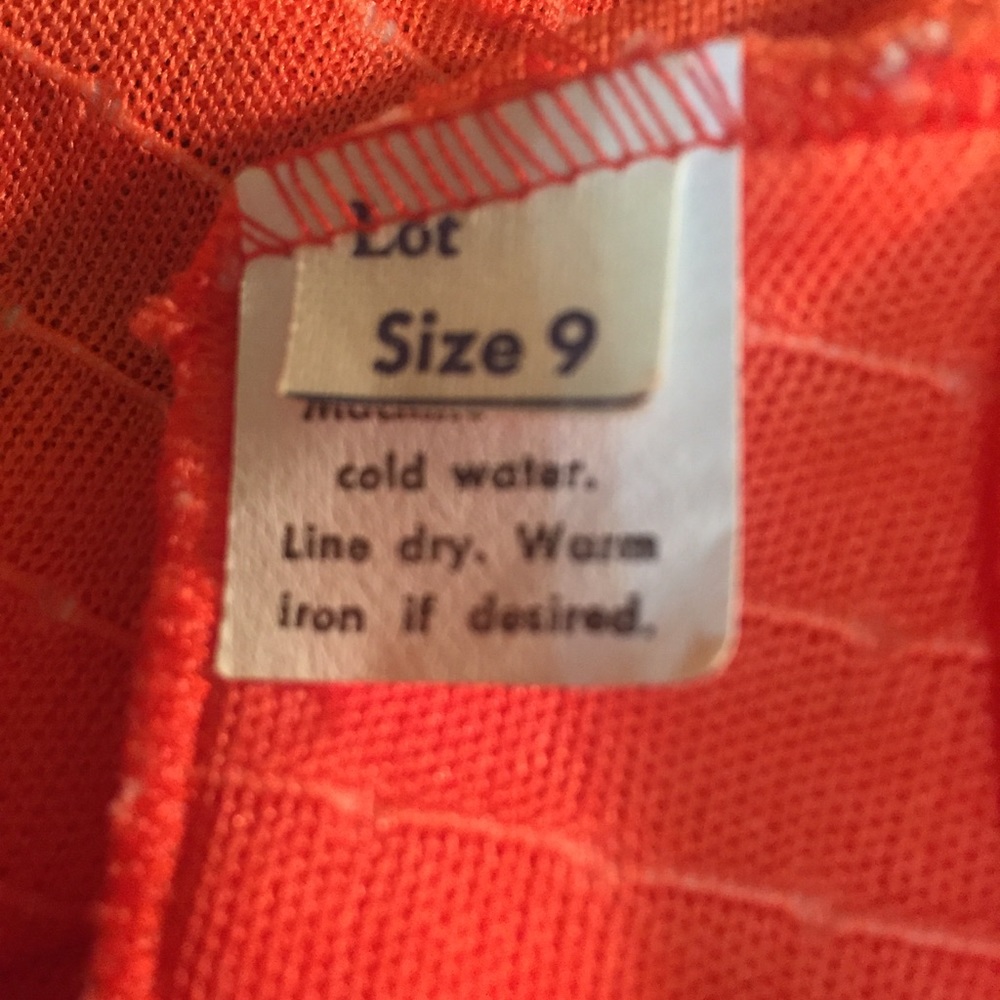 Vintage 70s Tangerine Orange polkadotted top S/M - Picture 6 of 6